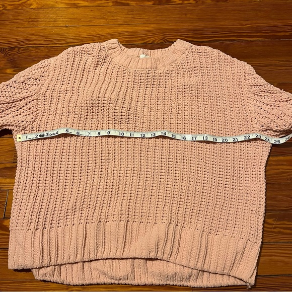 H&M pink Chenille knit sweater - Picture 8 of 9